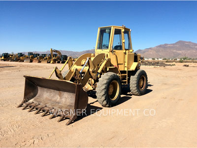 1981 WHEEL LOADERS/INTEGRATED TOOLCARRIERS CATERPILLAR 920